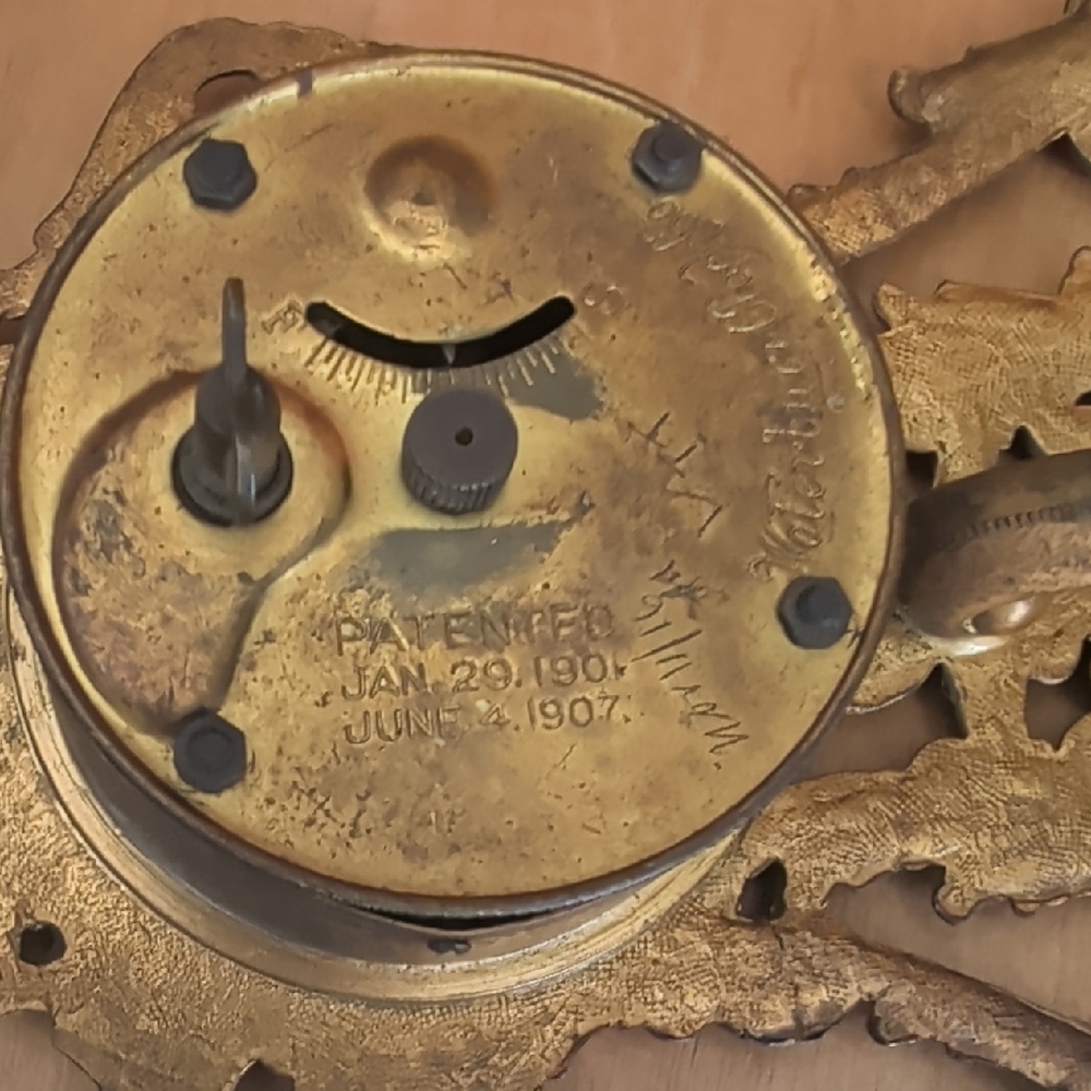 Vintage Gold Ornate Table Clock - Picture 4 of 5